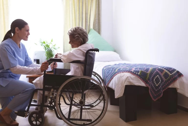 In-Home Health Aides in Bangalore: Compassionate Support and Assistance with Aayan