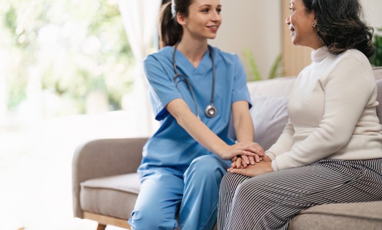 Top Benefits of Hiring a Female Nurse for Home Care in Bangalore