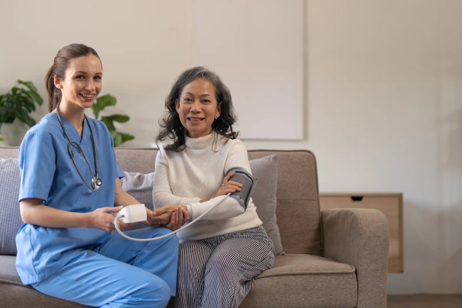 Home Nurse Vs Hospital Nurse