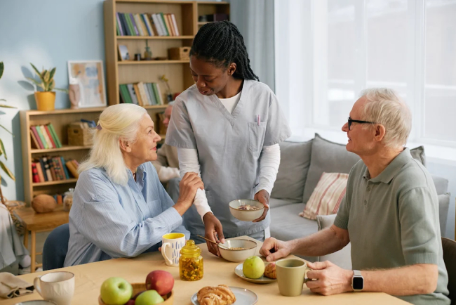 Daily Living Assistance for Seniors – What Caregivers Really Do